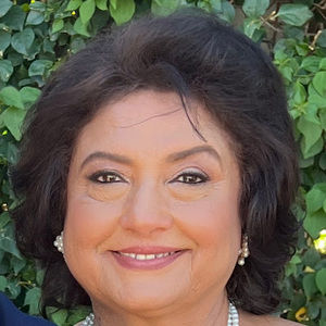 Meet your Posher, Meera